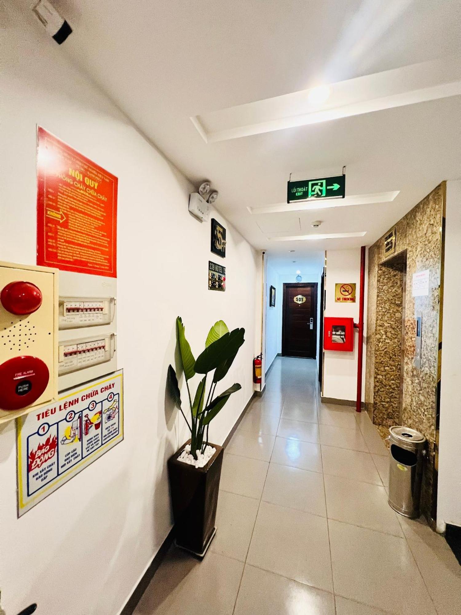 Hotel Khach San 239 Hanoi Zewnętrze zdjęcie