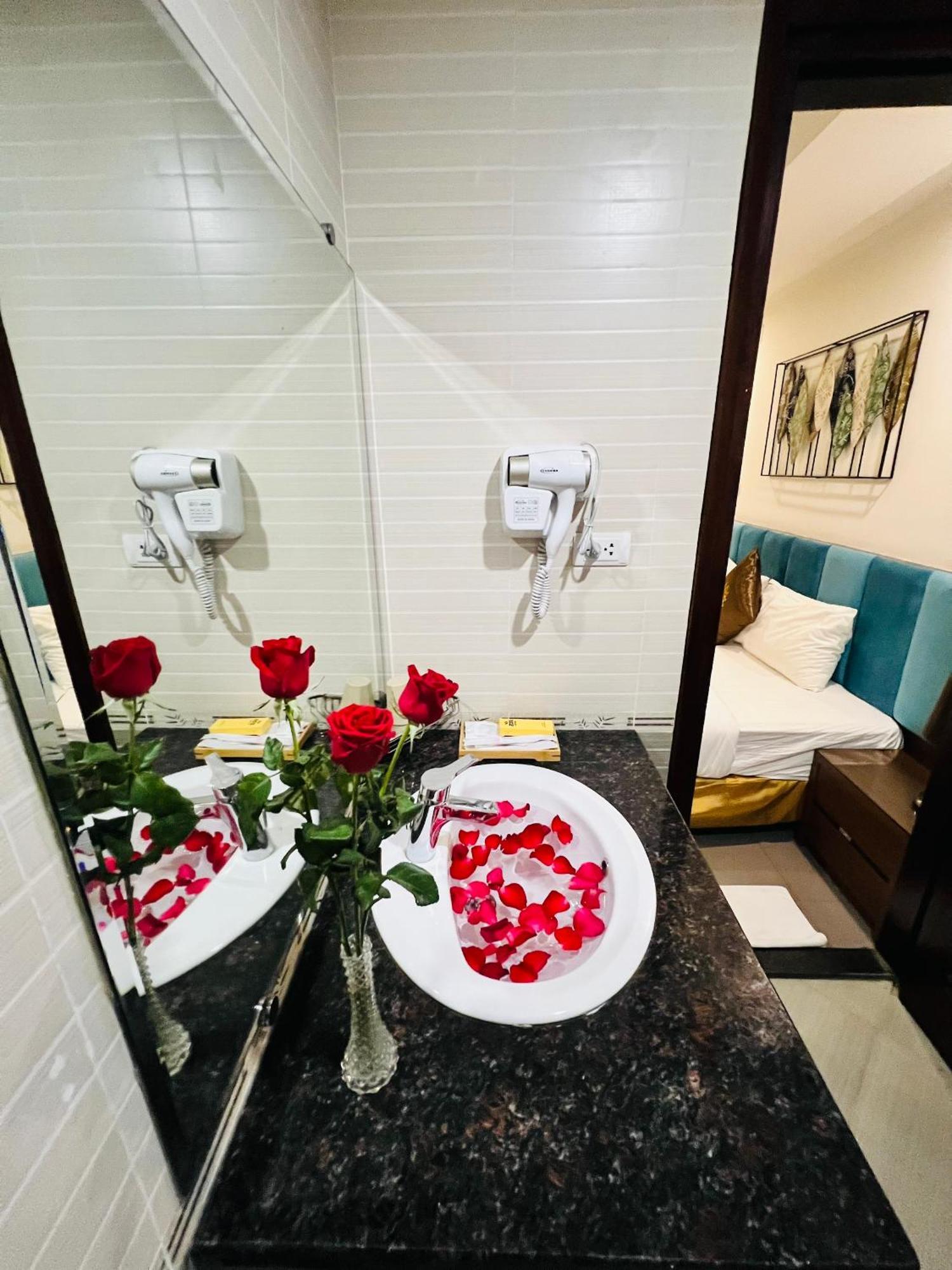 Hotel Khach San 239 Hanoi Zewnętrze zdjęcie